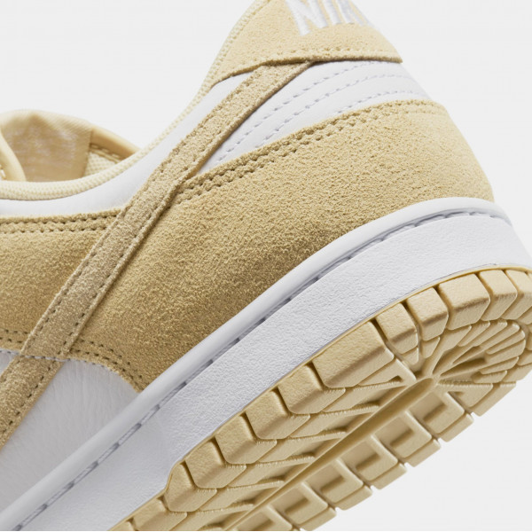 Кросівки чоловічі Nike DUNK LOW RETRO SE  FQ8249-102
