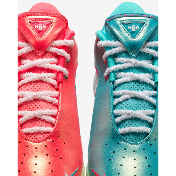 Кросівки чоловічі Nike LEBRON XXII XMAS HV5148-600