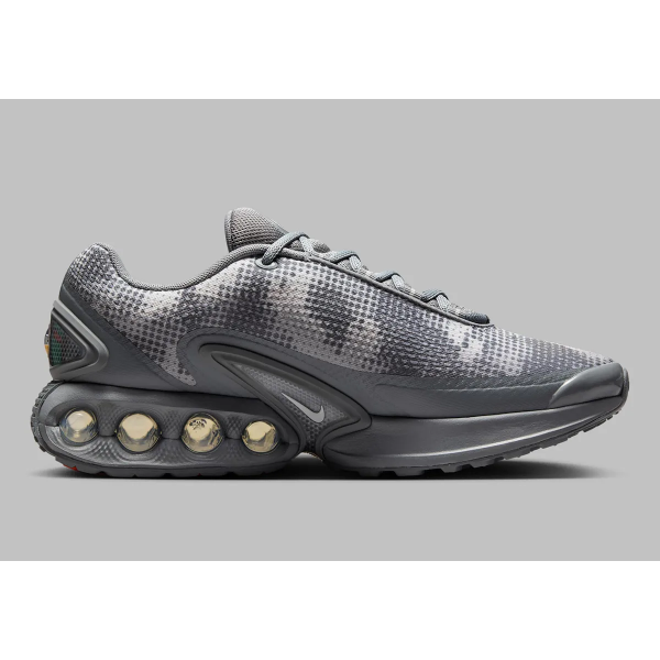 Кросівки чоловічі  Nike AIR MAX DN IB3078-001