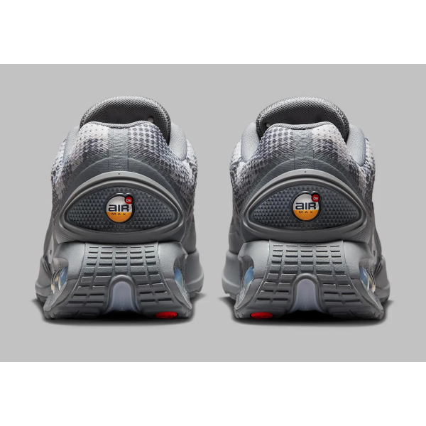 Кросівки чоловічі  Nike AIR MAX DN IB3078-001