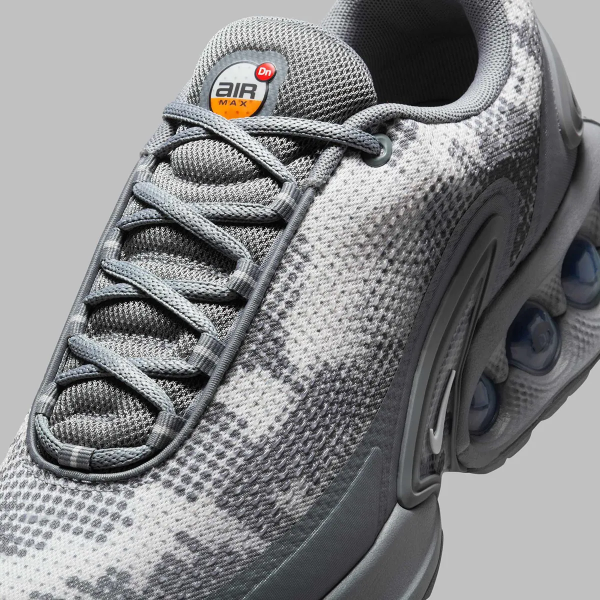 Кросівки чоловічі  Nike AIR MAX DN IB3078-001
