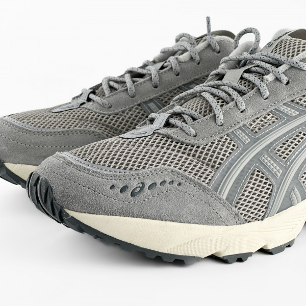 Кросівки чоловічі Asics Gel-1090v2 1203A382-020
