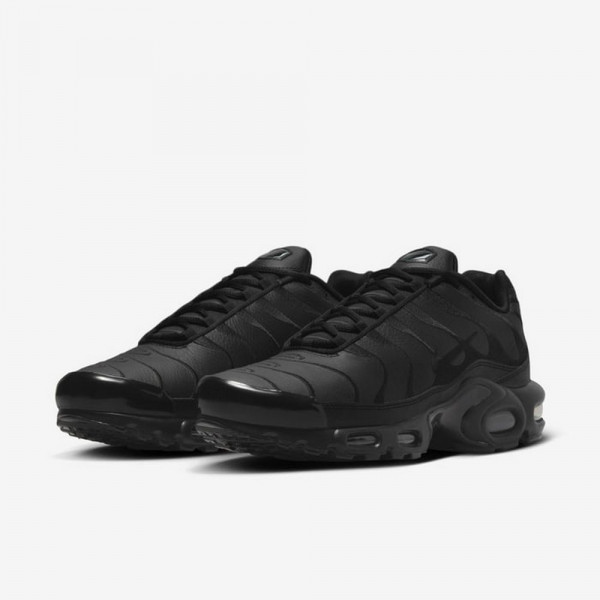 Кросівки чоловічі Nike AIR MAX PLUS  AJ2029-001