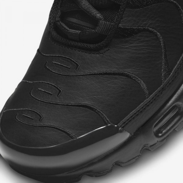 Кросівки чоловічі Nike AIR MAX PLUS  AJ2029-001