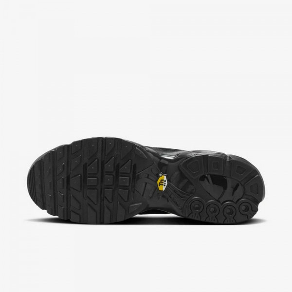 Кросівки чоловічі Nike AIR MAX PLUS  AJ2029-001