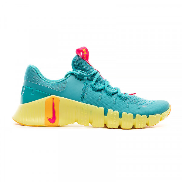 Кросівки чоловічі Nike FREE METCON 5 DV3949-302