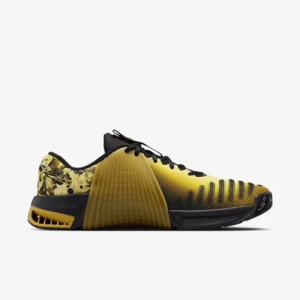 Кросівки чоловічі NIKE METCON 9 AMP DZ2616-002