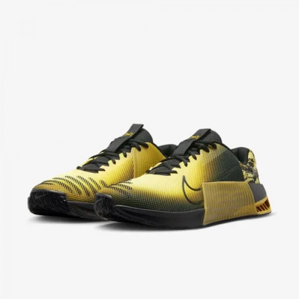 Кросівки чоловічі NIKE METCON 9 AMP DZ2616-002