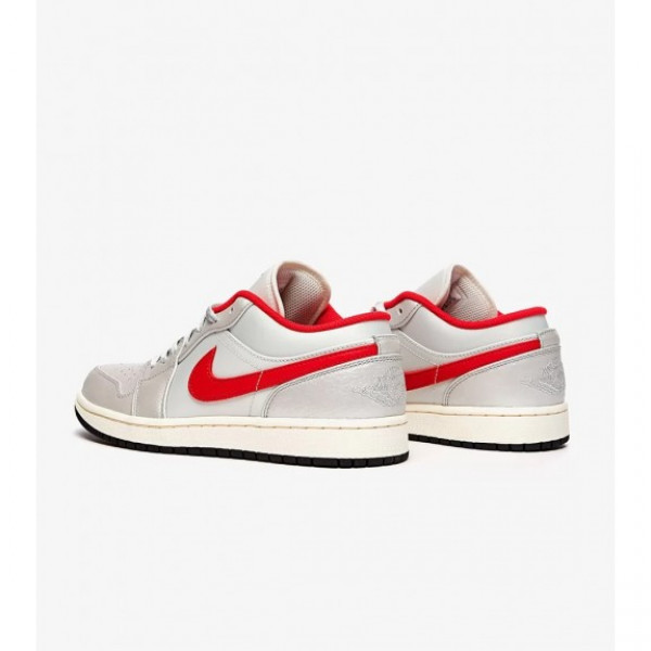 Кросівки JORDAN 1 LOW PRM SILVER