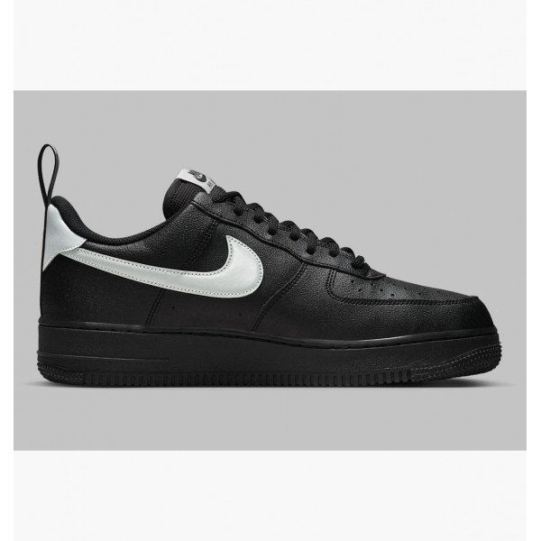 Кросівки Nike AIR FORCE 1 07 LV8 UT