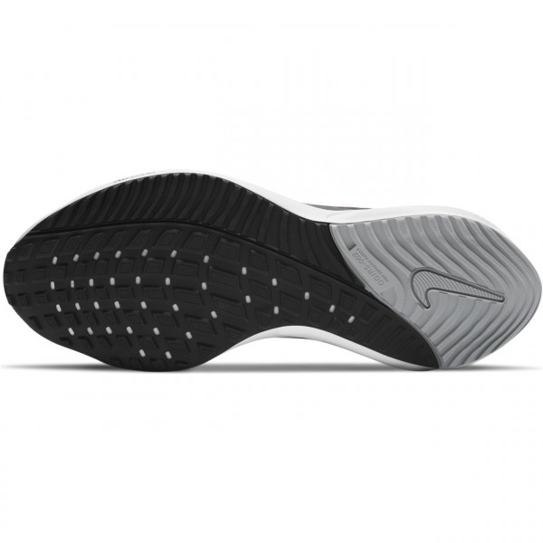 Кросівки чоловічі бігові  Nike Air Zoom Vomero 15 CU1855-004