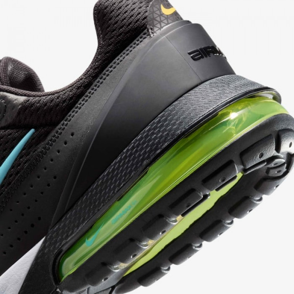 Кросівки чоловічі Nike AIR MAX PULSE DR0453-007