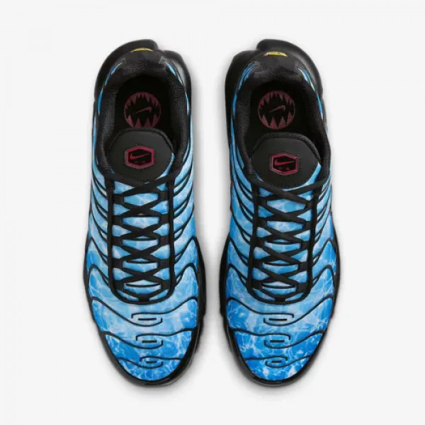 Кросівки чоловічі Nike AIR MAX PLUS HQ3824-001