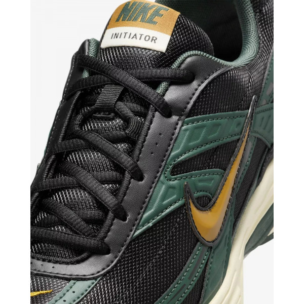 Кросівки чоловічі Nike INITIATOR HQ3611-010