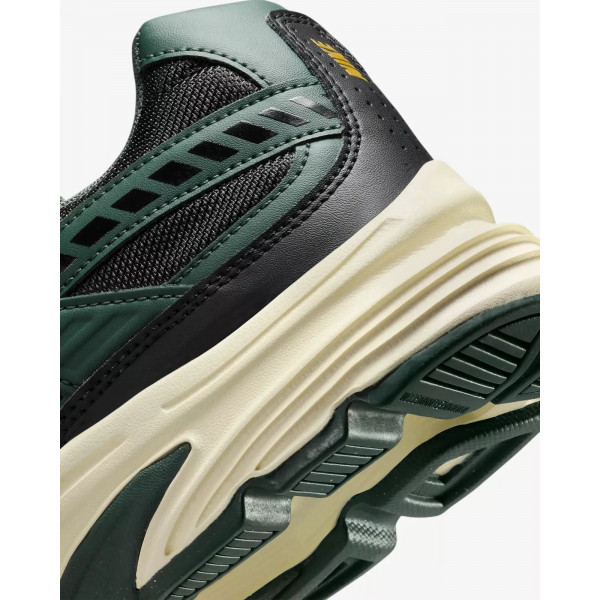 Кросівки чоловічі Nike INITIATOR HQ3611-010