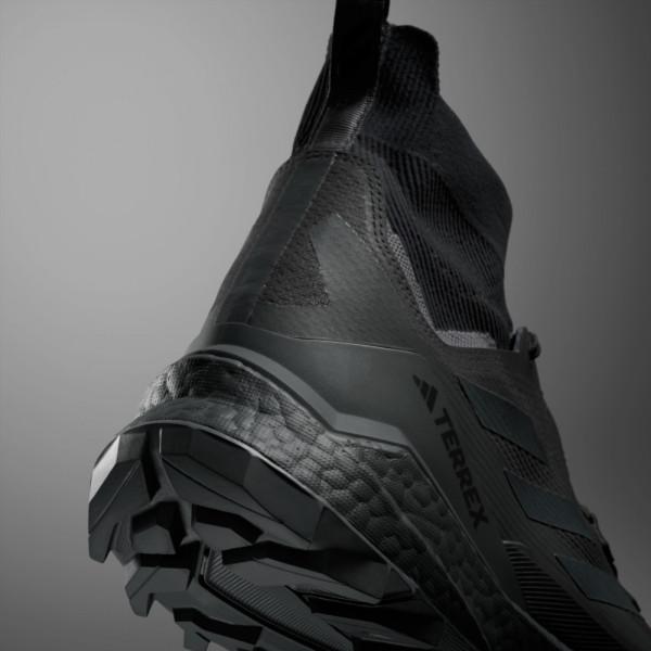 Кросівки чоловічі Adidas Terrex Free Hiker 2.0 IE7645 