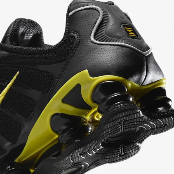 Кросівки чоловічі Nike Shox TL Black Yellow CN0151-002
