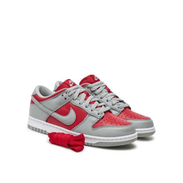 Кросівки жіночі Nike Dunk Low Grey/Red FQ6965-600