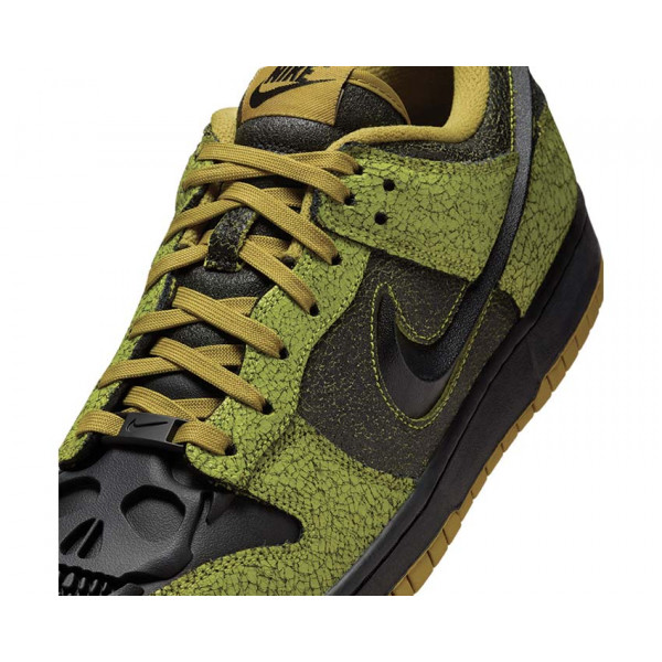 Кросівки чоловічі Nike Dunk Low Retro QS Halloween Skull HV6103-300