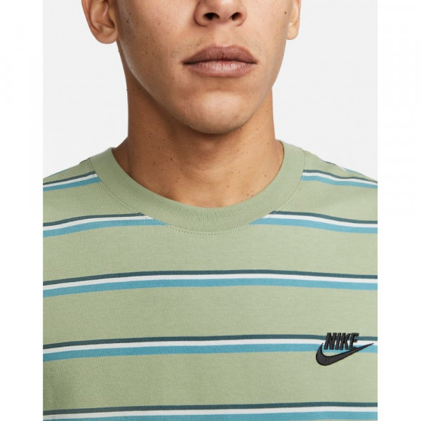 Футболка чоловіча Nike Sportswear MenS T-Shirt Olive DZ2985-386