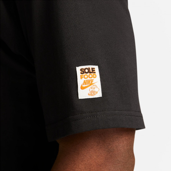 Футболка Nike SoleFood (чорна)