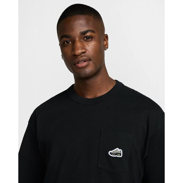 Футболка чоловіча Nike U NSW TEE M90 SNKR PATCH PKT HJ0574-010