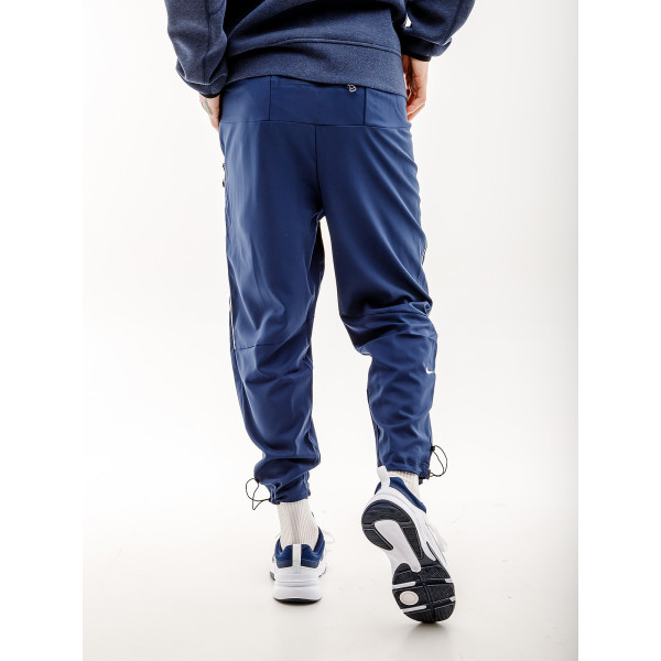 Штани чоловічі спортивні Nike TRACK CLUB PANT FB5503-410