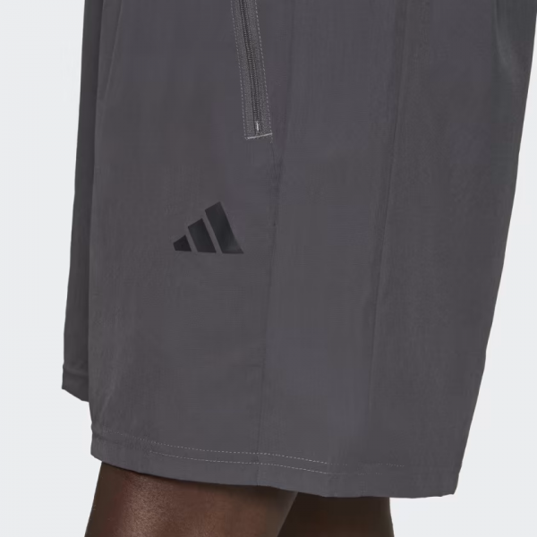 Шорти TRAIN ESSENTIALS WOVEN IC6978 Adidas L Темно-сірий