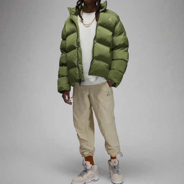 Пуховик чоловічій  Air Jordan Essentials Green FB7331-340