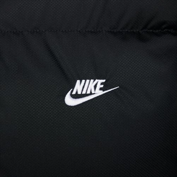 Пуховик чоловічий Nike Sportswear Club Black FB7368-010