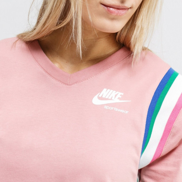 Футболка жіноча NIKE NSHRTG (CU5885-685)
