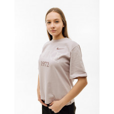 Футболка жіноча Nike W TEE CLASSICS BOXY FQ6600-019