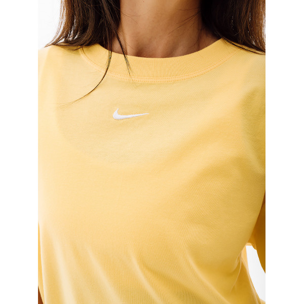 Футболка жіноча Nike W NSW ESSNTL TEE BF LBR DN5697-795