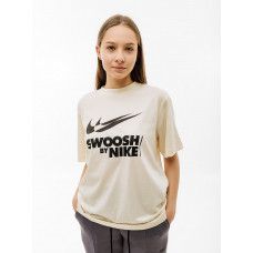 Футболка жіноча Nike W TEE BF GLS FZ4634-113