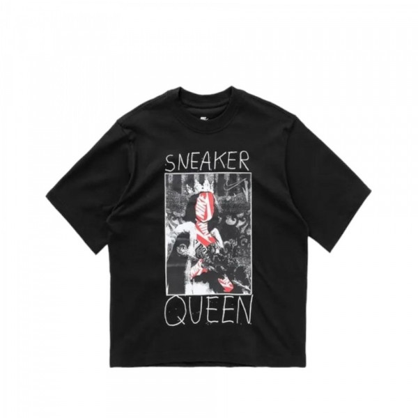 Футболка жіноча Nike T-Shirt Sportswear Black FD2531-010