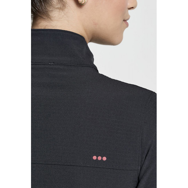 Вітровка жіноча  Saucony BLUSTER JACKET 800389-BK
