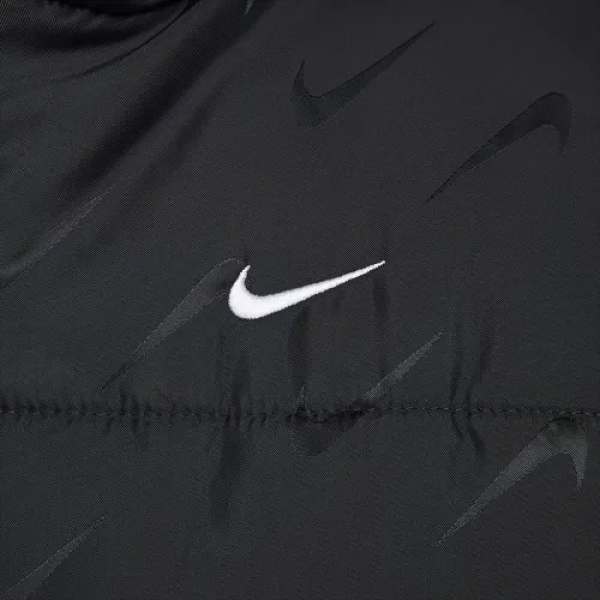 Куртка жіноча Nike W NSW TF SNFL NK CLSC PFR AOP FV7941-010