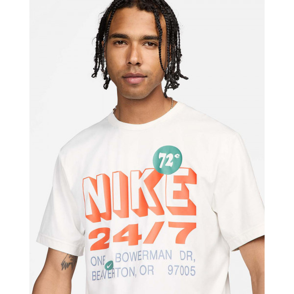 Футболка Nike Dri-Fit Uv Hyverse Short-Sleeve