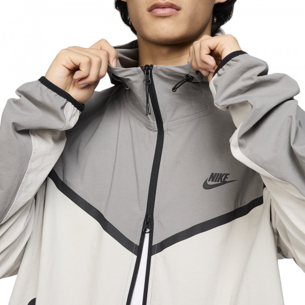 Костюм спортивний чоловічій  NIKE TECH WOVEN HM7151-014__HM7158-014