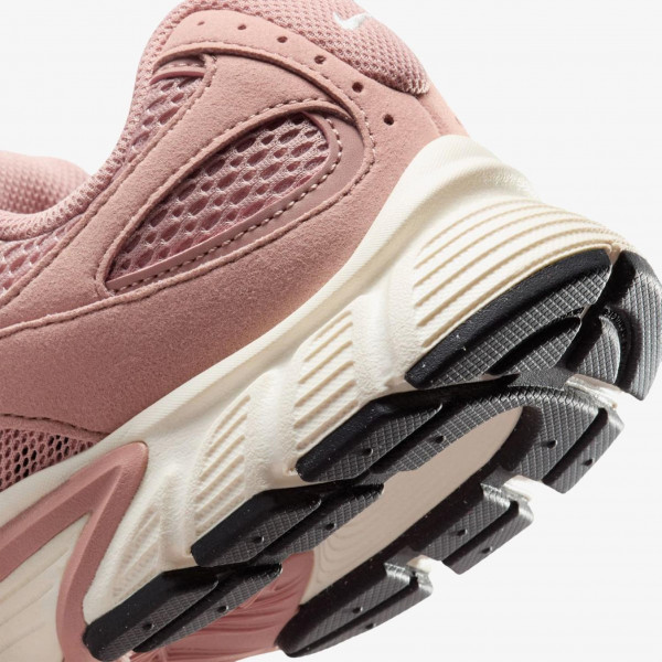 Кросівки жіночі Nike W V5 Rnr (II6294-600)