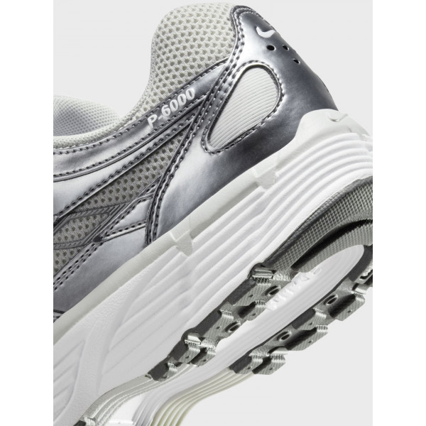 Кросівки жіночі Nike P-6000 (IO3496-001)