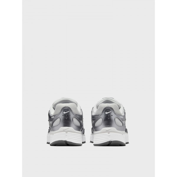 Кросівки жіночі Nike P-6000 (IO3496-001)
