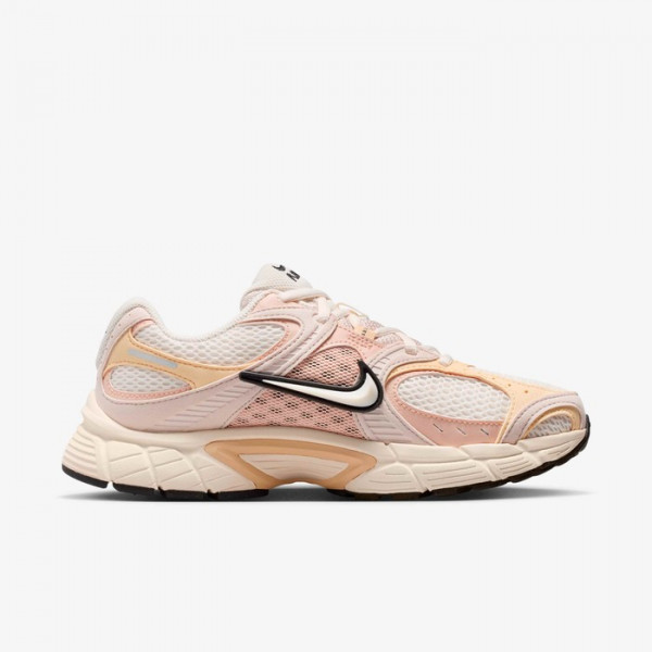 Кросівки жіночі Nike V5 Rnr (II6294-102)