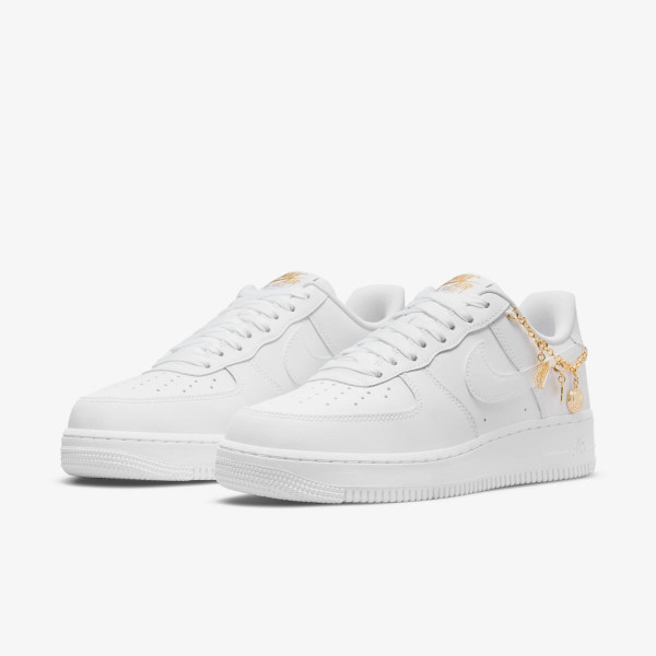 Кросівки жіночи Nike Wmns Air Force 1 07 Lx (DD1525-100)