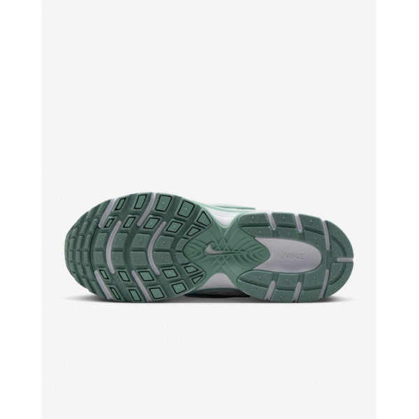 Кросівки жіночі Nike V5 Rnr (HQ7901-106)