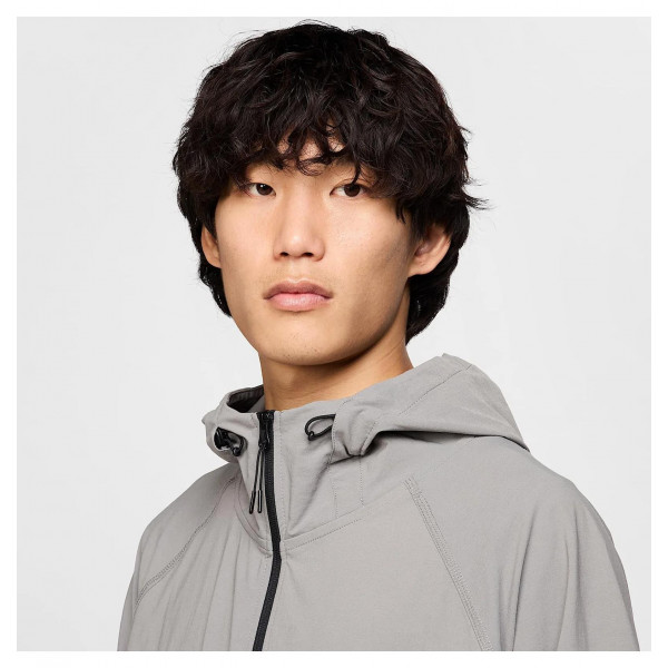 Кофта чоловіча Nike Nike Tech Woven Grey Hm7151-014 (HM7151-014) Кофта чоловіча Nike Nike Tech Woven Grey Hm7151-014 (HM7151-014)