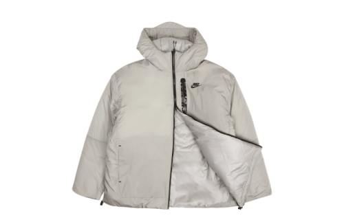 Чоловіча куртка NIKE M TF FILLED JKT WVN TECH DQ4742-016