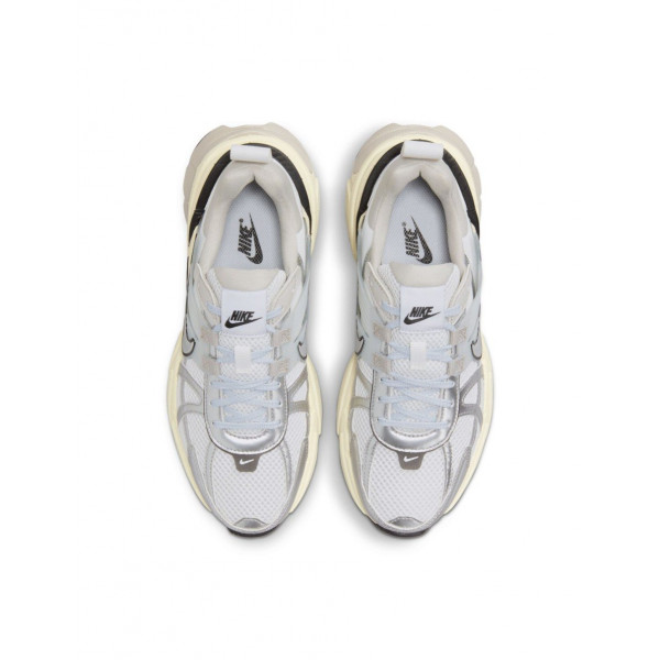 Кросівки жіночі Nike Wmns V2k Run (FD0736-100)