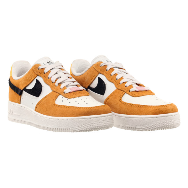 Кросівки жіночі Nike Air Force 1 Lxx (DQ0858-100)