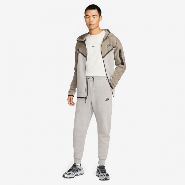 Брюки чоловічі Nike Sportswear Tech Fleece Joggers (DV0538-016)